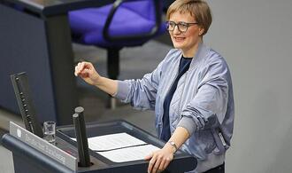 Grünen-Chefin wirft Regierung mangelnde Entschlossenheit vor