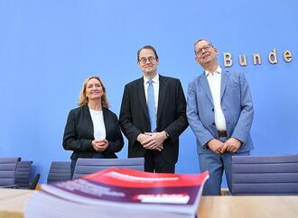 Linke legt Rechtsgutachten für bundesweiten Mietendeckel vor