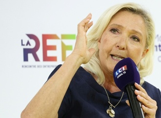 Rechtspopulistin Le Pen will Frankreichs EU-Beitrag herunterfahren