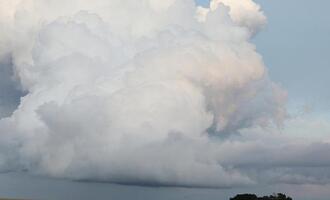 Wetterdienst warnt vor schweren Gewittern in Süddeutschland