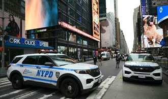 Messerattacke in New York: Angreiferin sticht am Times Square auf zwei Menschen ein