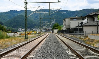 Verbände und Unternehmen warnen vor Kürzungen von Geldern für Schienenverkehr