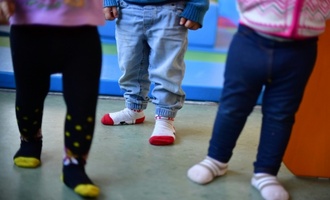 Paritätischer: Sinkende Kinderzahlen lösen Kita-Probleme nicht