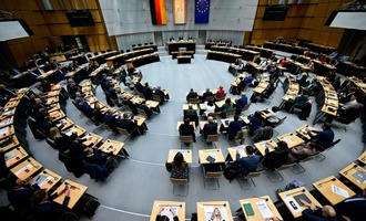 Umfrage vor Berliner Abgeordnetenhauswahl sieht CDU wieder vor Linkspartei