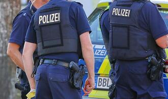 Nach Sabotage an Umspannwerken: Polizei sucht 48-Jährigen mit Foto