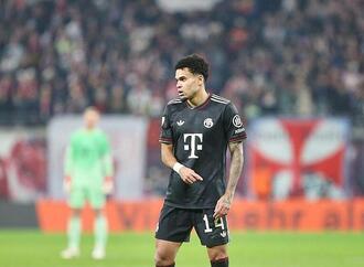1. Bundesliga: Schalke und Bayern trennen sich unentschieden
