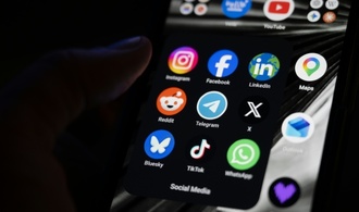 Experten fordern Änderungen an Social Media statt Verbot