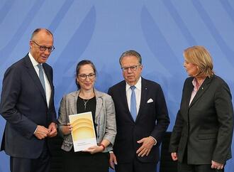 Schnieder: Rentenpaket nicht einfach aufschnüren