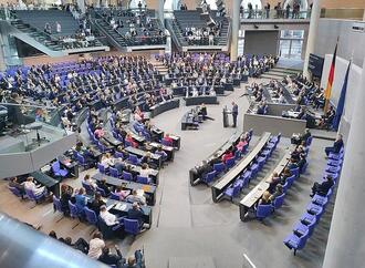 Bericht: Rund 20 Unions-Abgeordnete gegen Steuerpläne