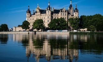 Vor Wahl in Mecklenburg-Vorpommern: SPD in Umfrage knapp hinter AfD