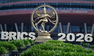 Chinas Staatschef XI laut Staatsmedien zu  Gipfel der Brics-Staaten in Indien eingetroffen