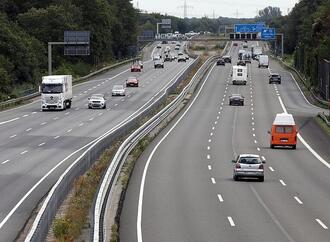 Bilger lehnt generelles Tempolimit auf Autobahnen ab