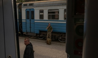 Kiew: Systematischer Angriff Russlands auf Schienennetz - Zug Richtung Polen getroffen