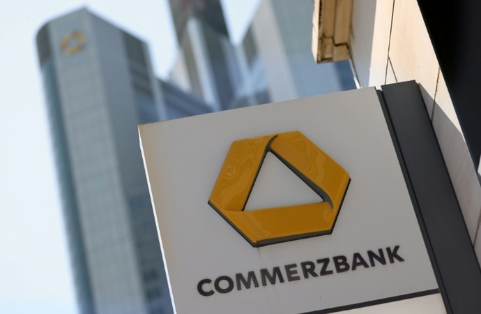 Commerzbank-Übernahme: Klingbeil empfängt Unicredit-Chef