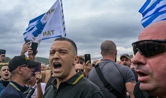 Griechischer Neonazi kündigt nach Haftentlassung Rückkehr in die Politik an