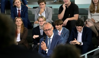 Merz will an Reformkurs festhalten - trotz Wahlschlappe