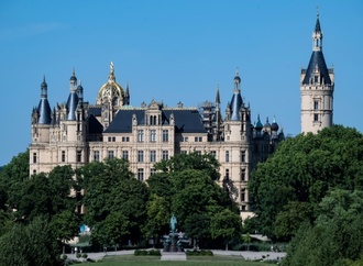 Fernsehduell von Schwesig und Holm vor Landtagswahl in Mecklenburg-Vorpommern