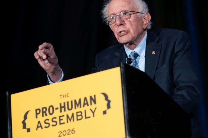 US-Senator Sanders und ehemaliger Trump-Berater Bannon warnen vor KI