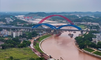Nach vier Jahren Bauzeit: Neuer Kanal in China soll Handel deutlich erleichtern