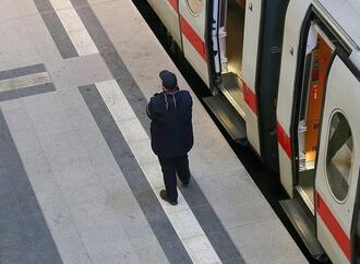 Bahn begrüßt härtere Strafen für Angriffe auf Angestellte