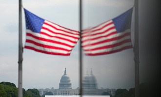 Russland stehen verschärfte US-Sanktionen bevor - Kreml nennt Kongressvotum ''feindselig''