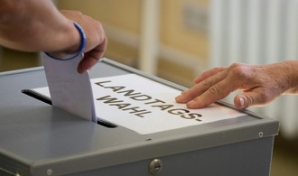 Weitere Rückendeckung aus der CDU für Merz vor wegweisenden Wahlen am Sonntag