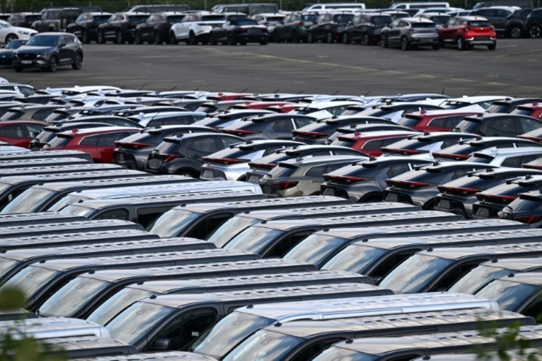 EY: Deutsche Autokonzerne im Sinkflug