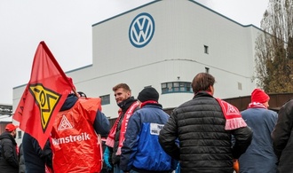 Proteste bei Herstellern und Zulieferern: ''Automobil-Aktionstag'' der IG Metall