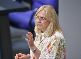 Lindholz warnt Abgeordnete vor rein KI-generierten Reden
