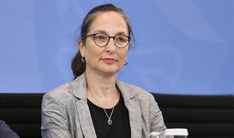 Rentenkommissionschefin: Abschaffung der Rente mit 63 ist zentral