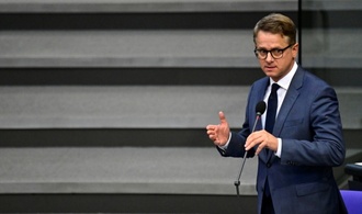 ''Stille Helden'': Linnemann schließt Kürzungen für pflegende Angehörige aus