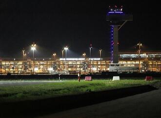 Drohnensichtung führt zu Luftraumsperrung am Flughafen BER