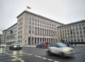 Bericht: Bund will ab 2027 einkommensabhängige Krisenhilfen zahlen