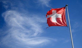 Schweizer stimmen über strengere Auslegung von Neutralität ab