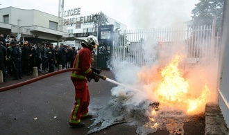 Schülerproteste in Frankreich: Regierung zeigt Verständnis - verurteilt aber Gewalt