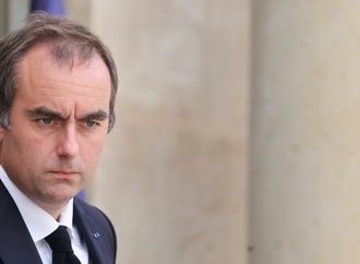 Frankreichs Regierung plant neue Sparmaßnahmen in Höhe von 43 Milliarden Euro