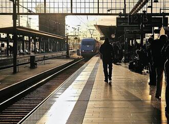 Bilger verspricht Bahnkunden spürbare Verbesserung bis 2029
