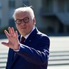 Bilanz mit pessimistischen Untertönen: Steinmeier warnt vor Gefahr für Demokratie