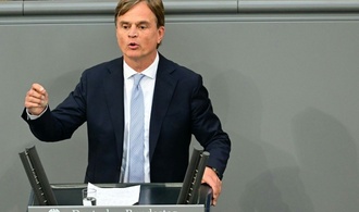 AfD begrüßt Forderung von Rhein zu anderem Umgang im Bundestag