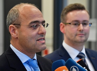 AfD will EU und Eurozone reformieren - Boehringer bestreitet Kurswechsel