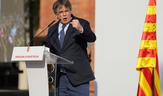 Gericht hebt Haftbefehl gegen früheren katalanischen Regierungschef Puigdemont auf