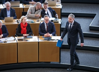 Thüringer Landtag entscheidet über AfD-Antrag zu Parlamentsauflösung
