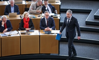 Thüringer Landtag: AfD-Fraktion scheitert mit Vorstoß für Neuwahlen