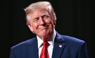 Trump: Wer nicht von ''Superintelligenz'' spricht, ist ein ''Feind''