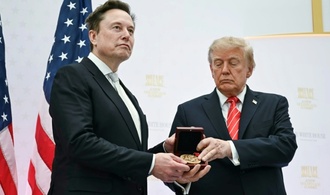 ''Elon ist unser moderner Thomas Edison'': Trump verleiht Musk höchsten US-Wissenschaftspreis