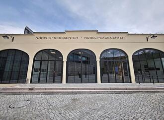 Friedensnobelpreis geht an Navanethem ''Navi'' Pillay