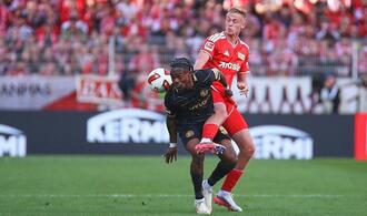 1. Bundesliga: Union feiert ersten Sieg - FCA und Bayern mit Remis