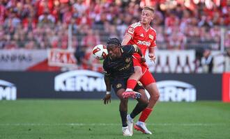 1. Bundesliga: Union feiert ersten Sieg - FCA und Bayern mit Remis