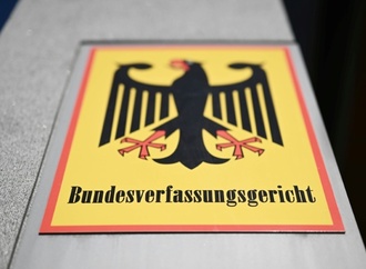 Betriebsvermögen und Freibeträge: Bundesverfassungsgericht prüft Erbschaftsteuer