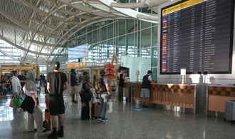 Frau mit Kokain im Shampoo am Flughafen von Bali gefasst